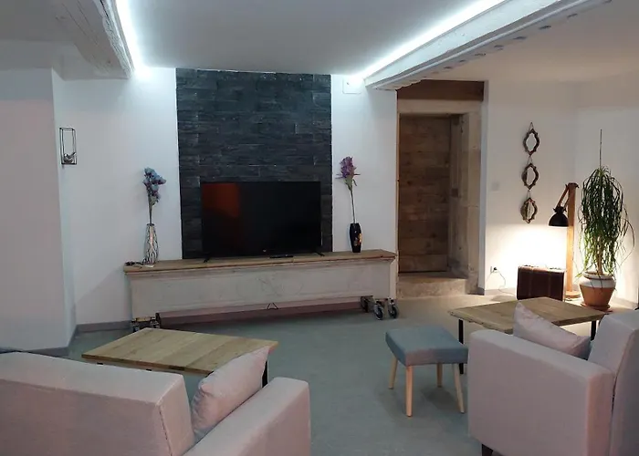 Maison En Pierre Avec Balneo Entre Toul Et Nancy Lejlighed Maron